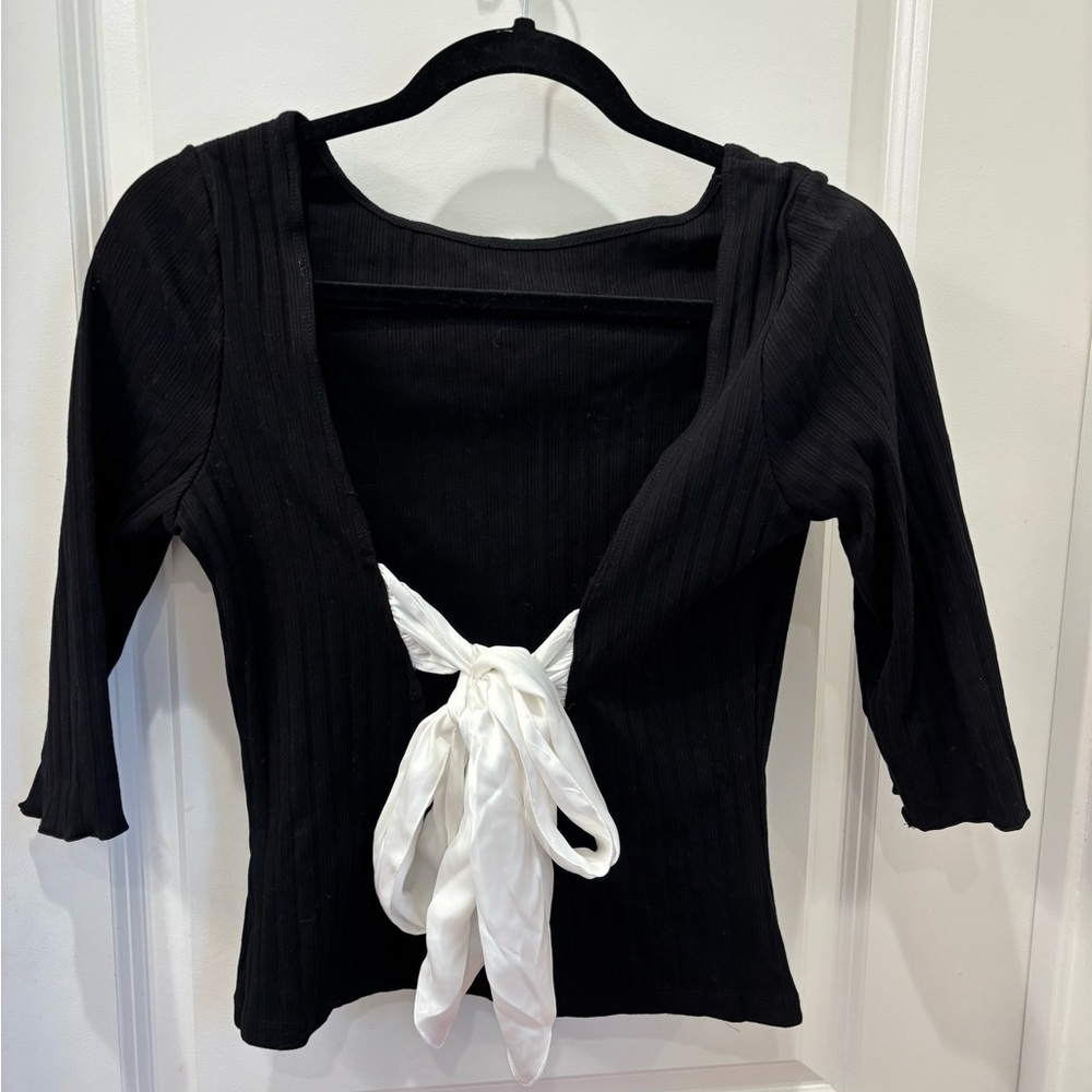 NWOT Free People ribbed elbow sleeve black/white satin tie back top - L
